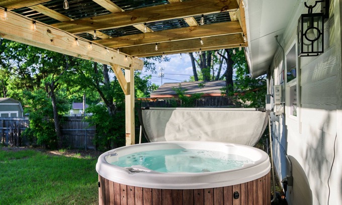 Sweetbriar House | 4-bed in South Austin w/hot tub, 13 minutes from downtown!