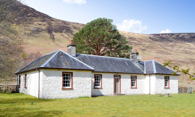 Kyleakin Cottage | 4 bedroom accommodation in Strathconon, Muir of Ord