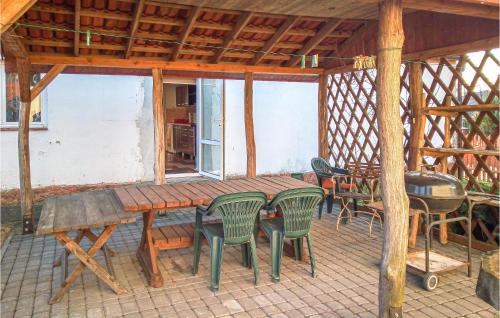 gmina Nowogrodek Pomorski House | 4 Bedroom Amazing Home In Parzensko