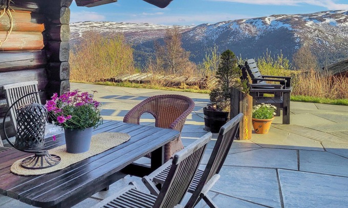 Nore og Uvdal House | 4 bedroom awesome home in Uvdal
