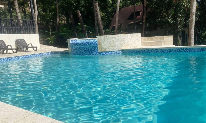 La Joya Cabin | 4 Bedroom Cabin In Lovely Jarabacoa with Pool