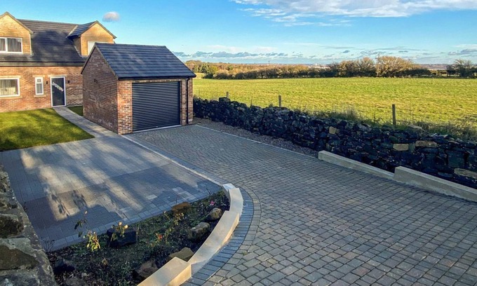 Gateshead Cottage | 4 bedroom accommodation in Springwell, near Gateshead