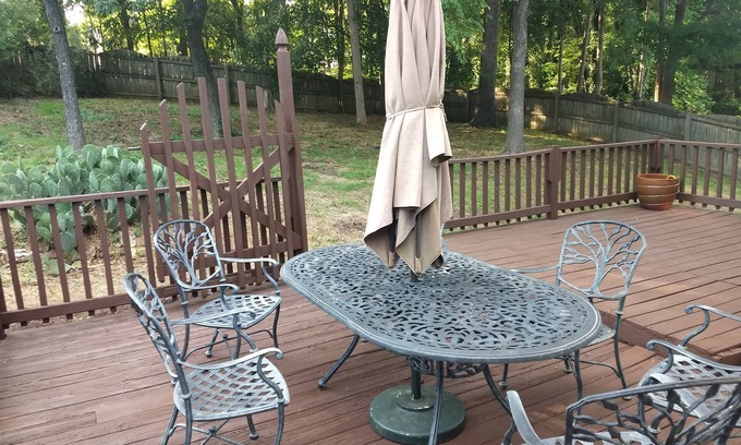 Matthews House | 4-bedroom house in marvelous Matthews, 15 Minutes from Uptown Charlotte
