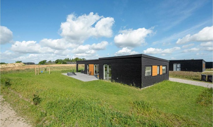 Hjarbæk House | 4 Bedroom Stunning Home In Løgstrup