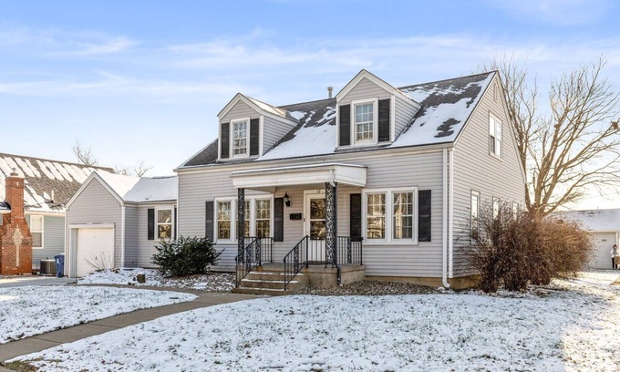 Wentzville House | 4 Bedroom Wentzville Adventure 3 King Bedroomsnn