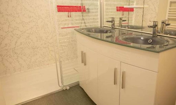 Chatel-Guyon Apartment | 4-person air-conditioned apartment 1 bedroom + sofa bed Cliersou 103