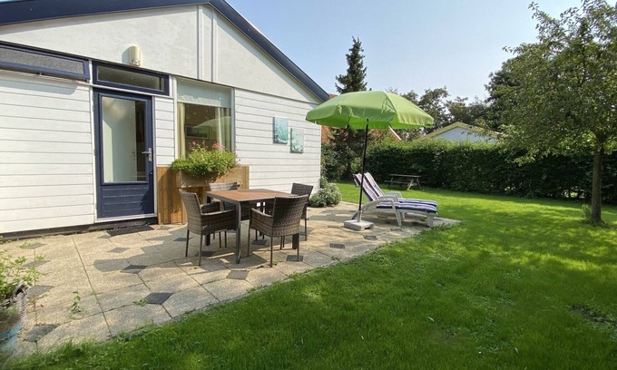 Renesse House | 4 Persons Holiday home in Renesse