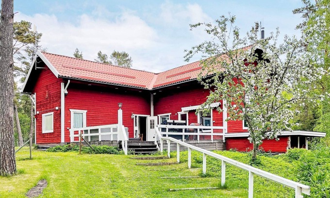 Vaddo House | 4 star holiday home in VÄDDÖ-By Traum