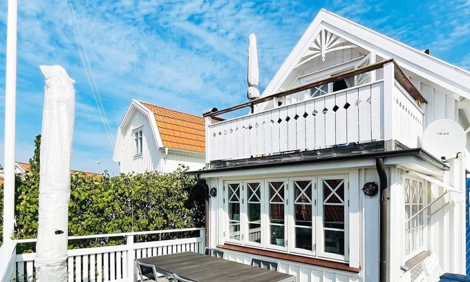 Kyrkesund House | 4 star holiday home in KYRKESUND