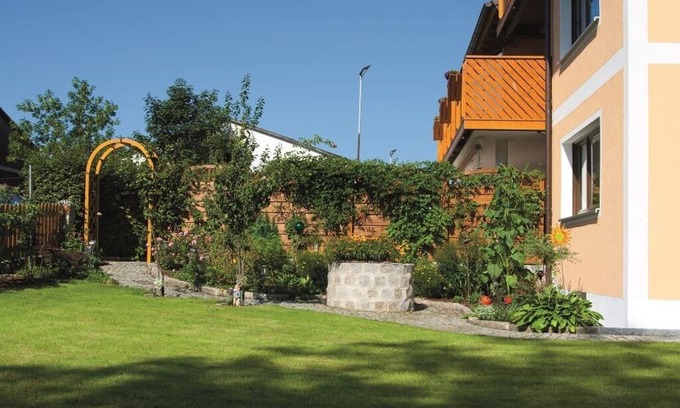 Schwarzenbach Apartment | 4-Sterne Ferienwohnung mit Brötchen- und Einkaufsservice