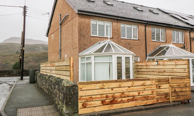 Morfa Bychan Cottage | 4 Ty Rhosyn