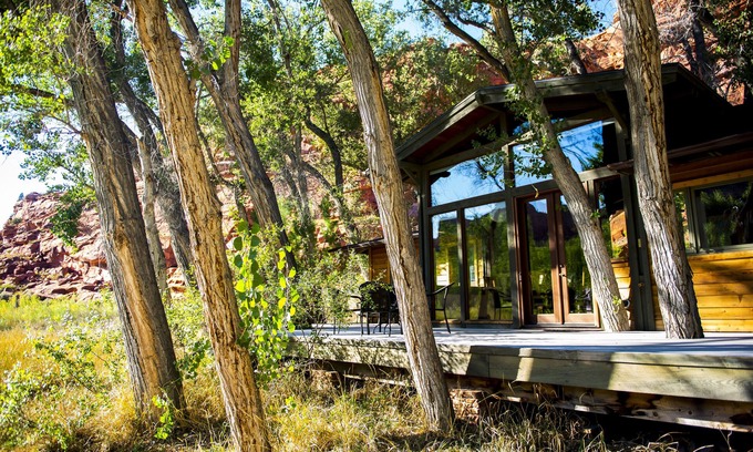 Boulder House | 40 Acre Escalante Canyon Retreat