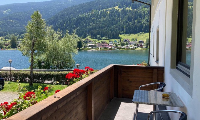 Feld am See Apartment | 40 m² Apartment ∙ 1 bedroom ∙ 4 guests