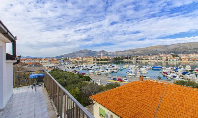 Trogir Apartment | 40 m² Apartment ∙ 1 bedroom ∙ 3 guests