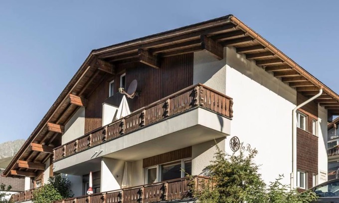 Sedrun Apartment | 40 m² Apartment ∙ 1 bedroom ∙ 3 guests