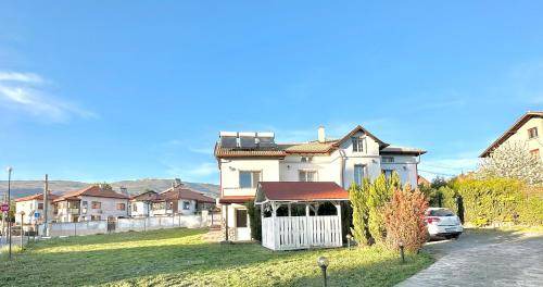 Pirdop Bed & Breakfast | 40 m² Bed and breakfast ∙ 2 bedrooms ∙ 4 guests