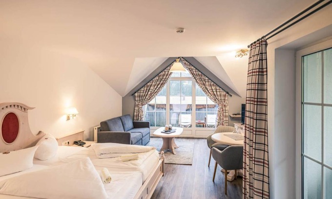 Stanzach Hotel | 40 m² Hotel ∙ 2 bedrooms ∙ 3 guests