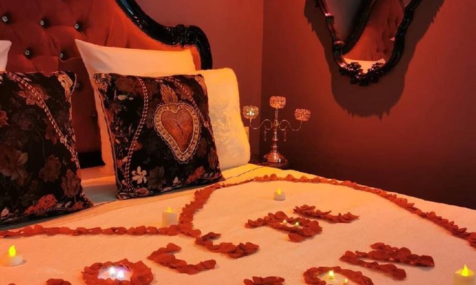 Sin-le-Noble Hotel | 40 m² Hotel ∙ 2 guests
