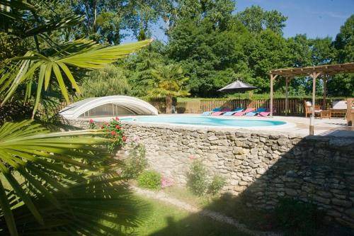 Fours-en-Vexin House | 40 m² House ∙ 2 bedrooms ∙ 5 guests