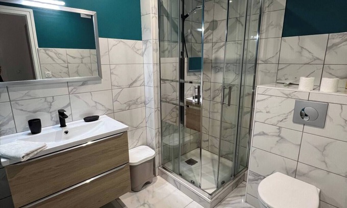 Jacquard - Prefecture Apartment | 40 Perle'Central‼️ 4 Chambres‼️ 3 Bathrooms ‼️