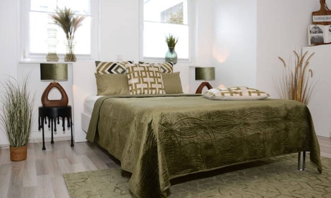 Cronenberg Apartment | 40 sqm feel-good apartment in the countryside with carefree package