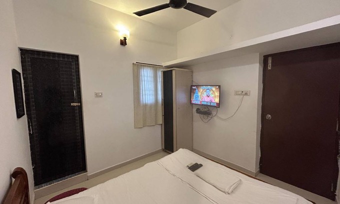 Pondicherry Beach House | 400 m² House ∙ 1 bedroom ∙ 2 guests
