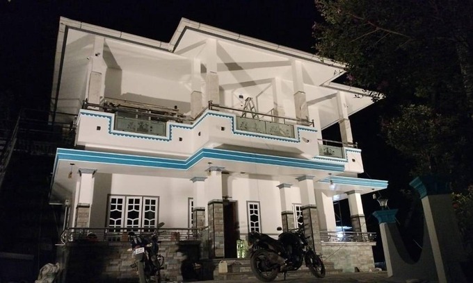 Devikolam House | 400 m² House ∙ 3 bedrooms ∙ 20 guests
