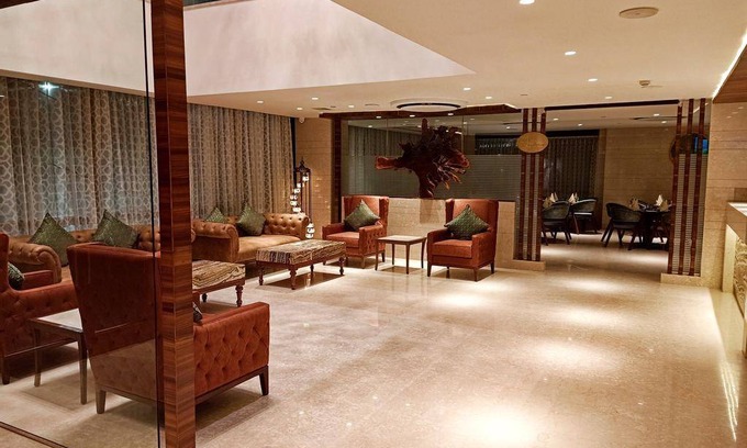 Pathankot Hotel | 41 m² Hotel ∙ 10 guests