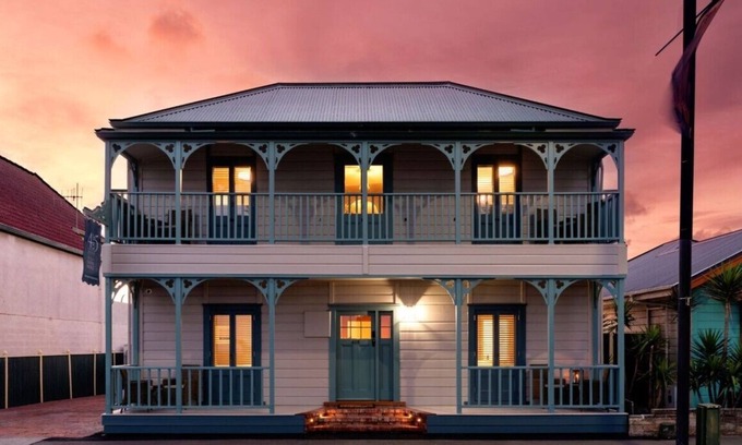 Napier Bed & Breakfast | 415 Marine Parade