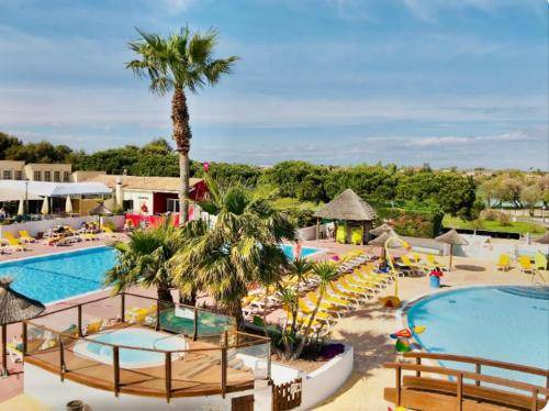 Lattes Resort | 42 m² Resort ∙ 3 bedrooms ∙ 8 guests