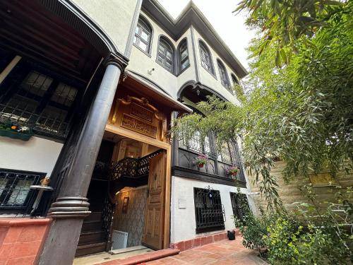 Osmangazi Villa | 420 m² Villa ∙ 1 bedroom ∙ 12 guests