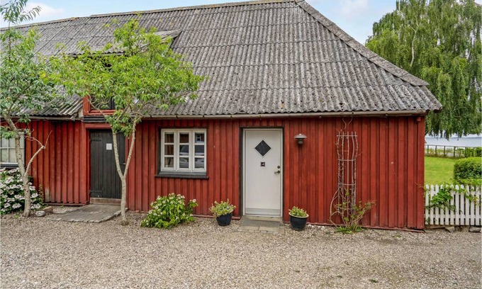 Skarupøre House | 45 m² Farmhouse ∙ 1 bedroom ∙ 4 guests