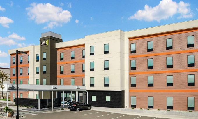 Montopolis Hotel | 45 m² Hotel ∙ 2 bedrooms ∙ 127 guests