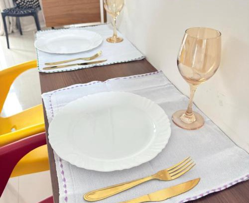 Se Apartment | 47NV Studio Liberdade SP 300 mts Metro Japão, acomoda até 03 pessoas