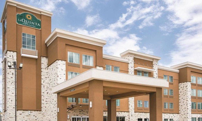 Atascocita Hotel | 48 m² Hotel ∙ 127 guests