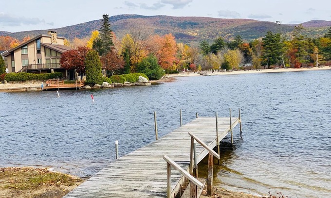 Moultonborough House | 4Bedrm Sleeps 12 Winnipesaukee Waterfront gradual sandy sloped shoreline Pets OK