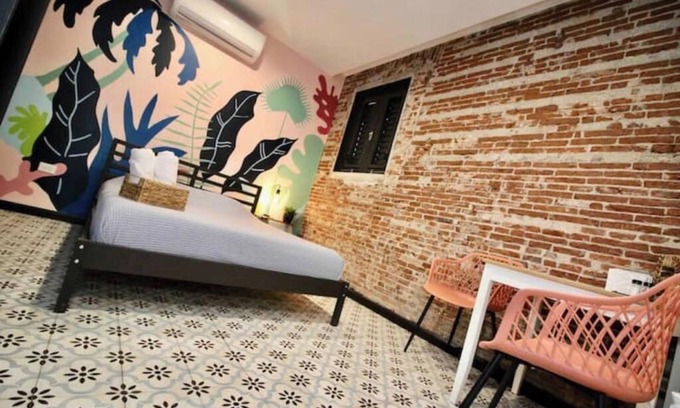 Mayaguez Pueblo Apartment | 5.1 Historic Urban Living w/Parking + Generator