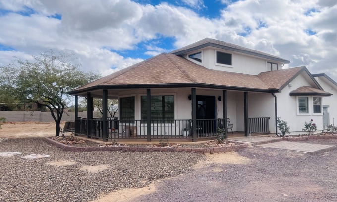 Desert Hills Other | 5 acre Modern Farmhouse with horse property! Pet Friendly!