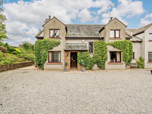Ennerdale Bridge House | 5 Bed in Ennerdale SZ529