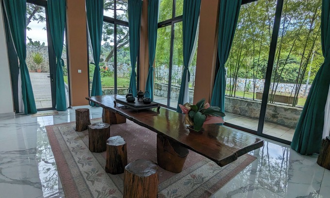 Hulu Selangor House | 5 Bedroom Luxury Villa in the lush rainforest of Malaysia