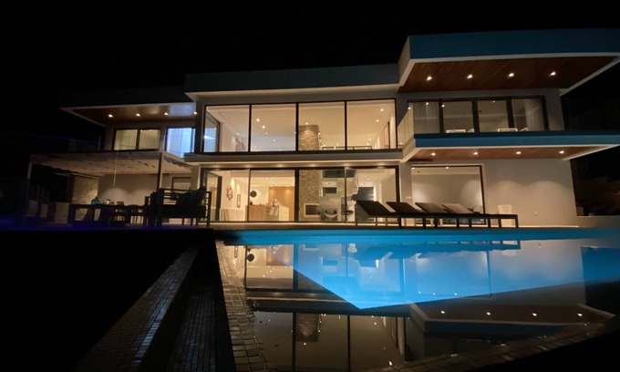 Podi Villa | 5 Luxury Contemporary Villa With Pool & Seaview - Lavender Boka Hill -brand new