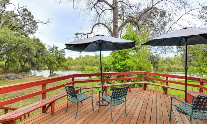 Oroville House | 5 Mi to Lake Oroville: Huge Riverfront Home!