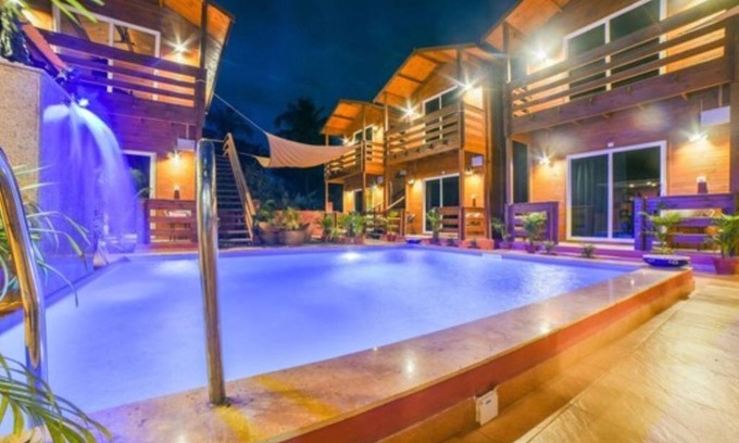 Morjim Cottage | 5 mins walk from the beach