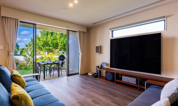 Sumuide House | 5 minutes by car to Kouri Island 1 minute walk from the sea BBQ grillLarge TV 71 sound systemP/Nago Okinawa