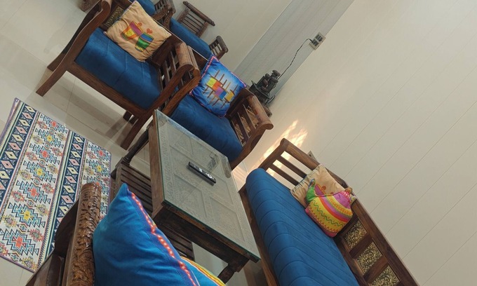 Taj Ganj House | 5 minutes drive to the Taj Mahal, the Symbol of Love