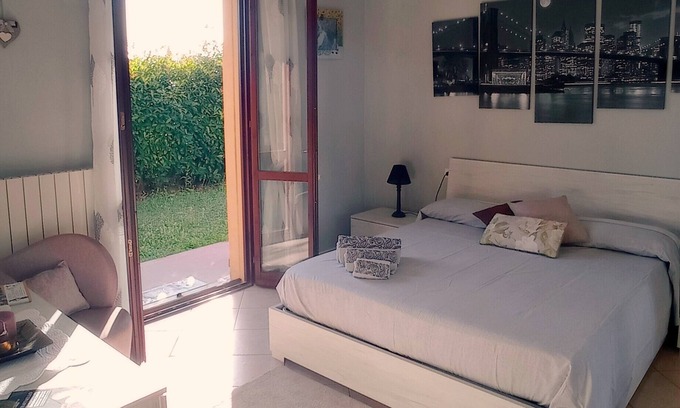 Borgo a Buggiano Apartment | 5 minutes from Montecatini Terme, ground-floor apartment with garden and parking space