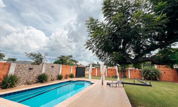 Coronel Oviedo Cabin | 5 minutes from Coronel Oviedo city center.