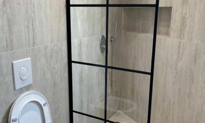 Vlore Apartment | 5 minutes from the beach! Studio with Balcony