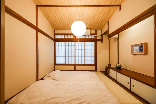 Kaminarimon Villa | 5 minutes on foot from tokyo Asakusa Station!A beautiful house that has been fully renovated in 2024 for one group per day東京雷門から徒歩4分1日1組限定貸切2024年全面リフォーム済みの綺麗な一軒家