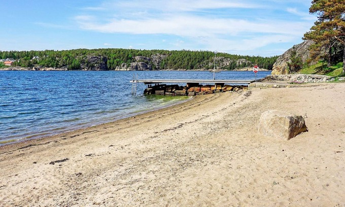 Lokholmen House | 5 person holiday home in STRÖMSTAD